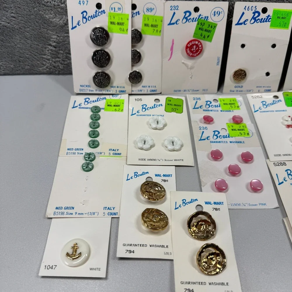 Vintage Le Bouton Sewing Buttons Lot of 58 Novelty Stars Ducks Pearl Floral